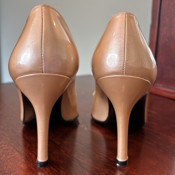 Gold Patent Leather Heels by Stuart Whitman - Picture 3 of 6